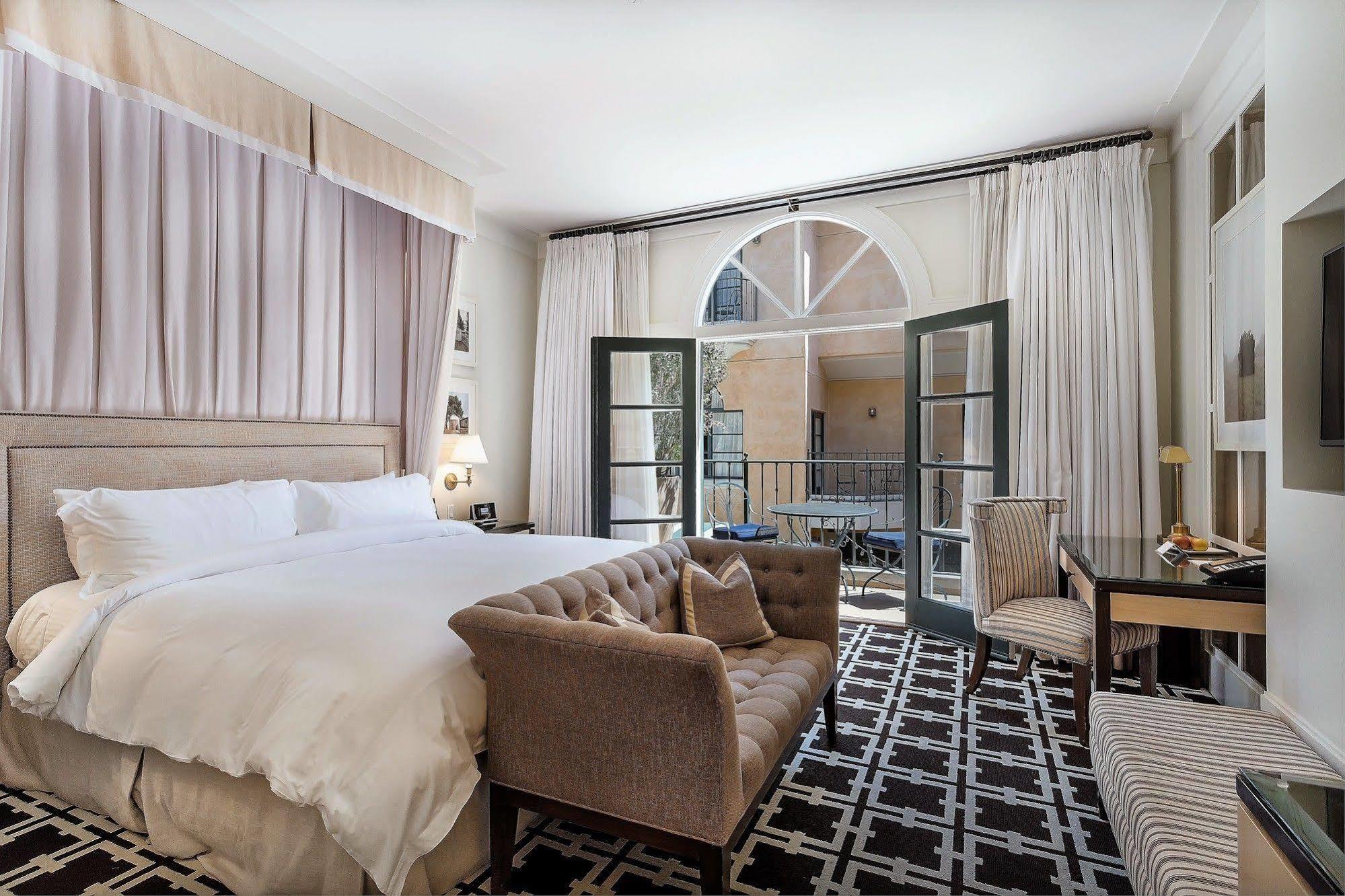 El Prado Hotel 4*