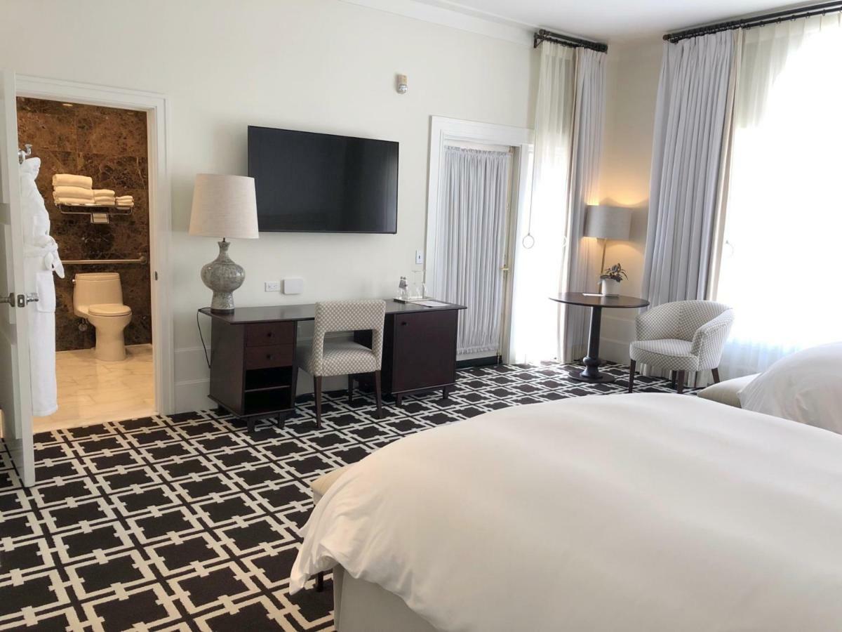El Prado Hotel 4*